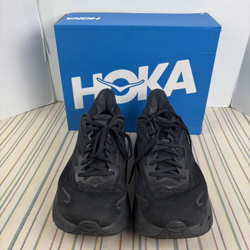 Hoka One One Clifton 10 Shoes Mens Size 10.5 Black Running Sneakers 1162030 BBLC